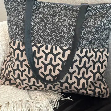 Bridge for Africa Tote Bag -Black
